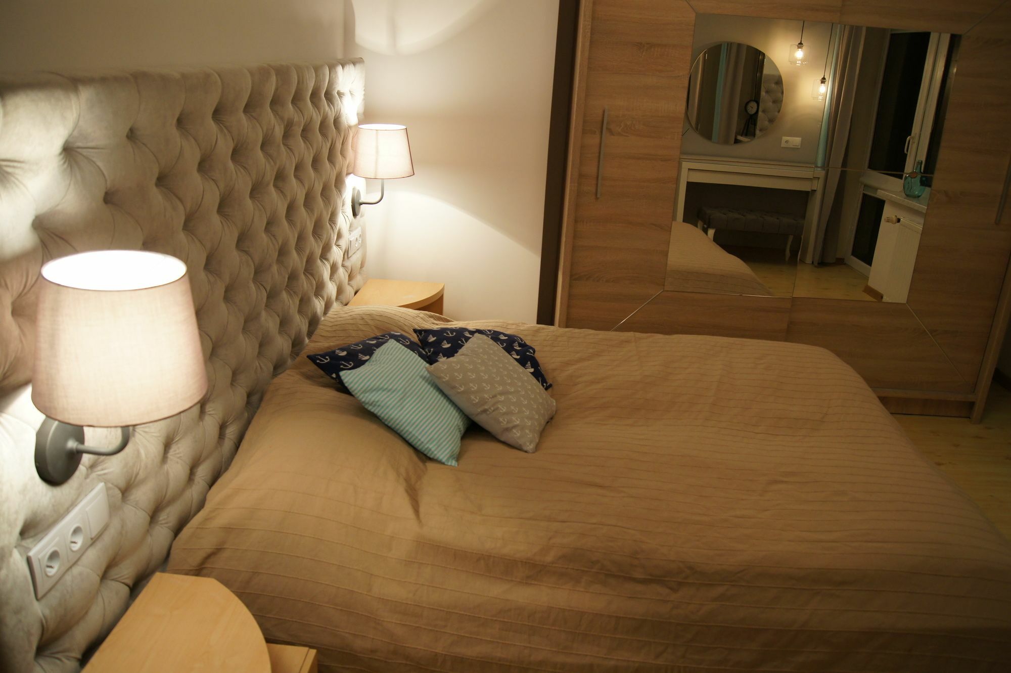 Apartamenty Usteckie ウストカ エクステリア 写真